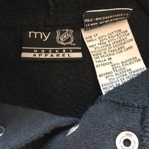 Shirts & Tops - NHL Hockey apparel Chicago Blackhawks size 3T Shirts & Tops - NHL Hockey apparel Chicago Blackhawks size 3T